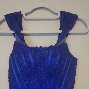 Elegant Blue Sleeveless Dress